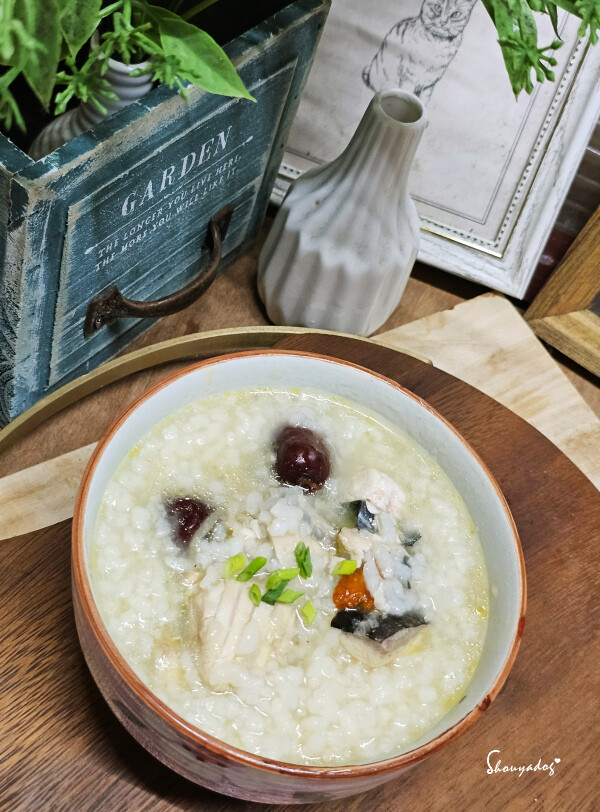 【冷凍食品】禾樂食品 鱘龍魚專家 龍鱘精力湯X珍寶油飯 產後 【冷凍食品】禾樂食品 鱘龍魚專家 龍鱘精力湯X珍寶油飯 產後