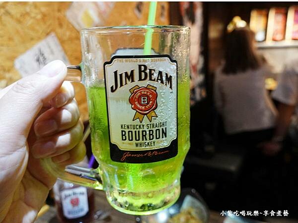 哈密瓜氣泡飲-老串角居酒屋江翠店.jpg