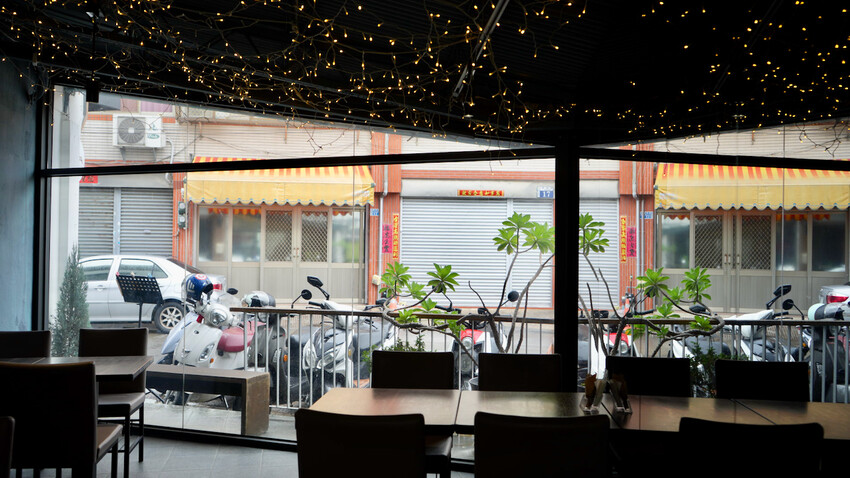 台中早午餐首選！Wpapa鐵板料理夏慕尼前主廚打造，必吃平價菲力牛排早午餐。