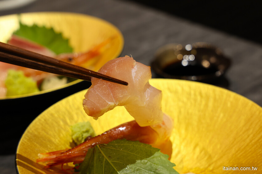 台南好入門的平價精緻omakase~1200元吃17道，2000元吃赤海膽、日本和牛、活鮑魚、北海道干貝等20道，30年資深飯店出身職人的堅持!台南安平「日銘鮨」板前壽司無菜單料理｜預約制 @台南好F