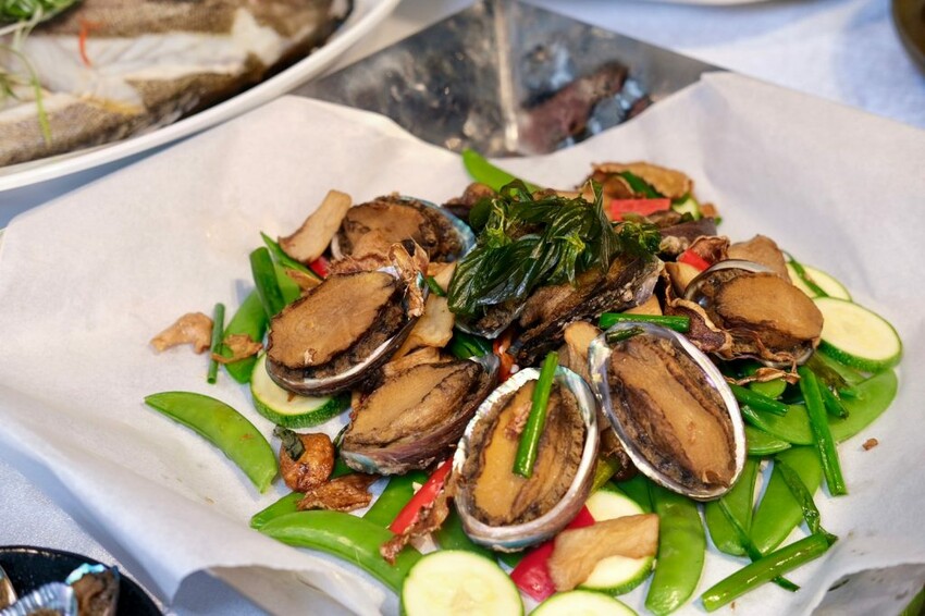 圓觀Palazzo Colonna｜台中頂級獨享式婚宴會館推薦，飯店服務與私人招待所打造尊榮婚禮，搭配米其林廚藝團隊的完美宴席! - 肉依小姐吃什麼