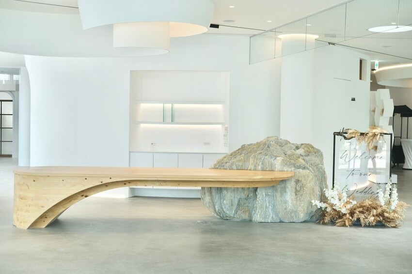 圓觀Palazzo Colonna｜台中頂級獨享式婚宴會館推薦，飯店服務與私人招待所打造尊榮婚禮，搭配米其林廚藝團隊的完美宴席! - 肉依小姐吃什麼