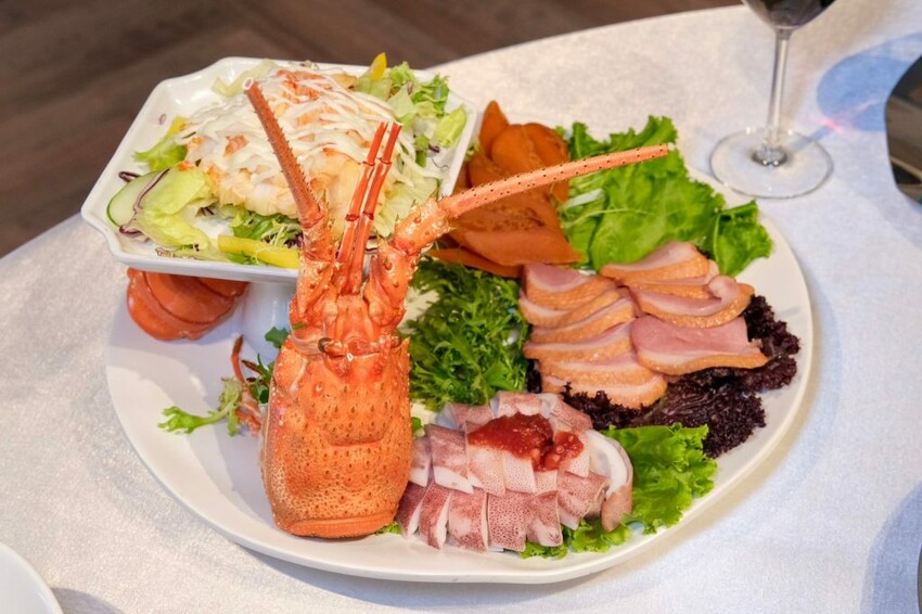 圓觀Palazzo Colonna｜台中頂級獨享式婚宴會館推薦，飯店服務與私人招待所打造尊榮婚禮，搭配米其林廚藝團隊的完美宴席! - 肉依小姐吃什麼