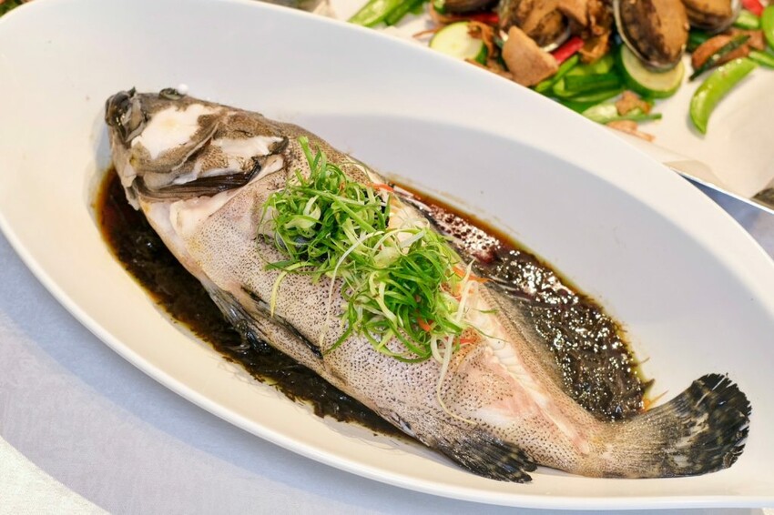 圓觀Palazzo Colonna｜台中頂級獨享式婚宴會館推薦，飯店服務與私人招待所打造尊榮婚禮，搭配米其林廚藝團隊的完美宴席! - 肉依小姐吃什麼