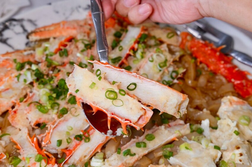 圓觀Palazzo Colonna｜台中頂級獨享式婚宴會館推薦，飯店服務與私人招待所打造尊榮婚禮，搭配米其林廚藝團隊的完美宴席! - 肉依小姐吃什麼