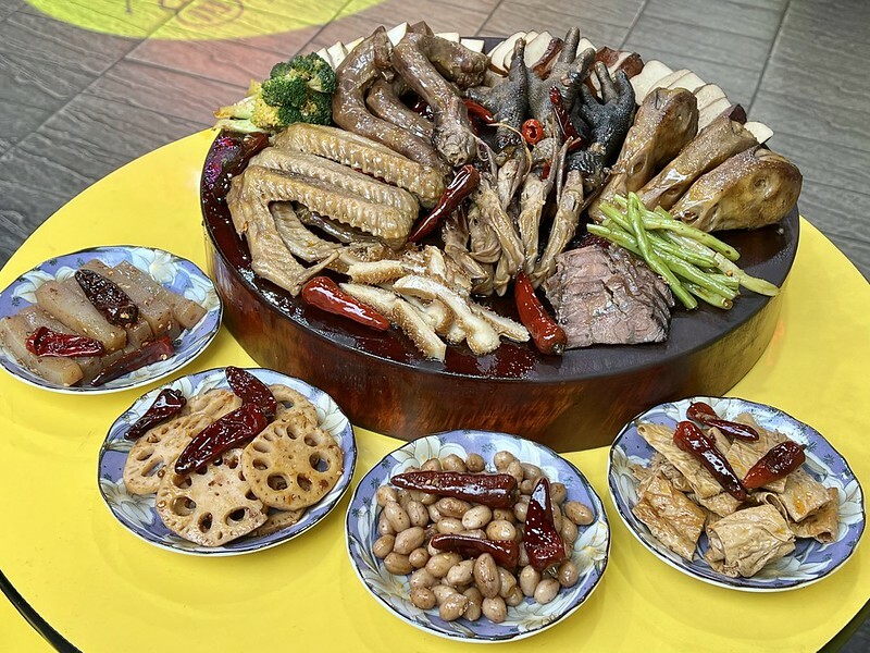 +(通化滷味)巴蜀現撈董記辣滷 通化店~香辣入味逛夜市必買滷 +(通化滷味)巴蜀現撈董記辣滷 通化店~香辣入味逛夜市必買滷