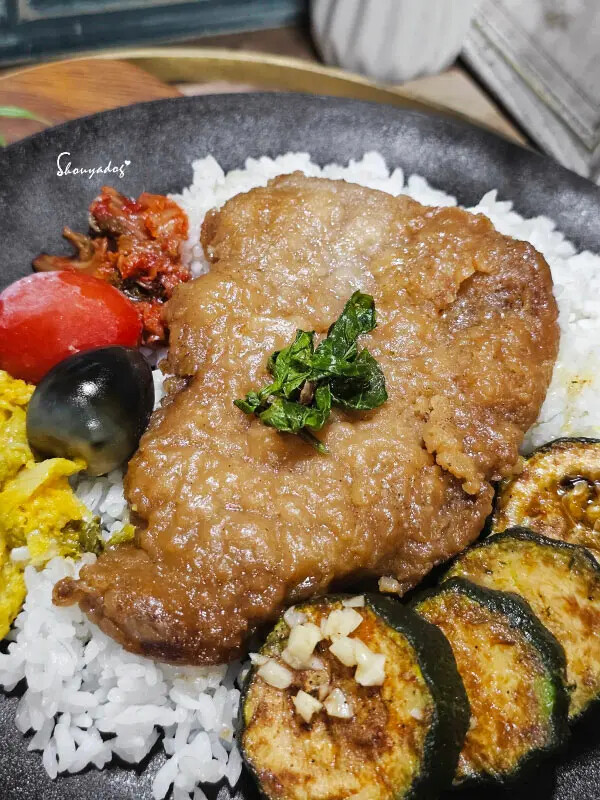 【團購優惠】三聲買 輕鬆上菜餐桌料理 一口蒜味米香腸 辣個雞 【團購優惠】三聲買 輕鬆上菜餐桌料理 一口蒜味米香腸 辣個雞