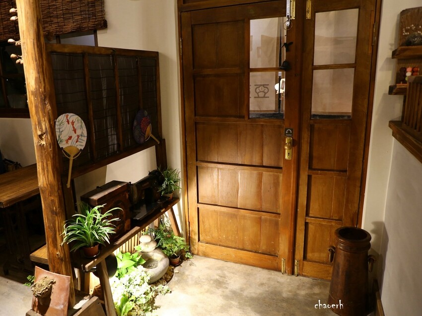 高雄-豆荳伊の菓_烤醬糰子~台塑王氏昆仲公園門市 高雄-豆荳伊の菓_烤醬糰子~台塑王氏昆仲公園門市