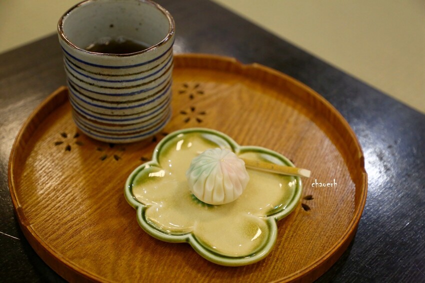 高雄-豆荳伊の菓_烤醬糰子~台塑王氏昆仲公園門市 高雄-豆荳伊の菓_烤醬糰子~台塑王氏昆仲公園門市