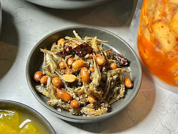 *(士林美食)JOHN的料理~台式小吃滷肉飯、白胖胖刈包、老 *(士林美食)JOHN的料理~台式小吃滷肉飯、白胖胖刈包、老