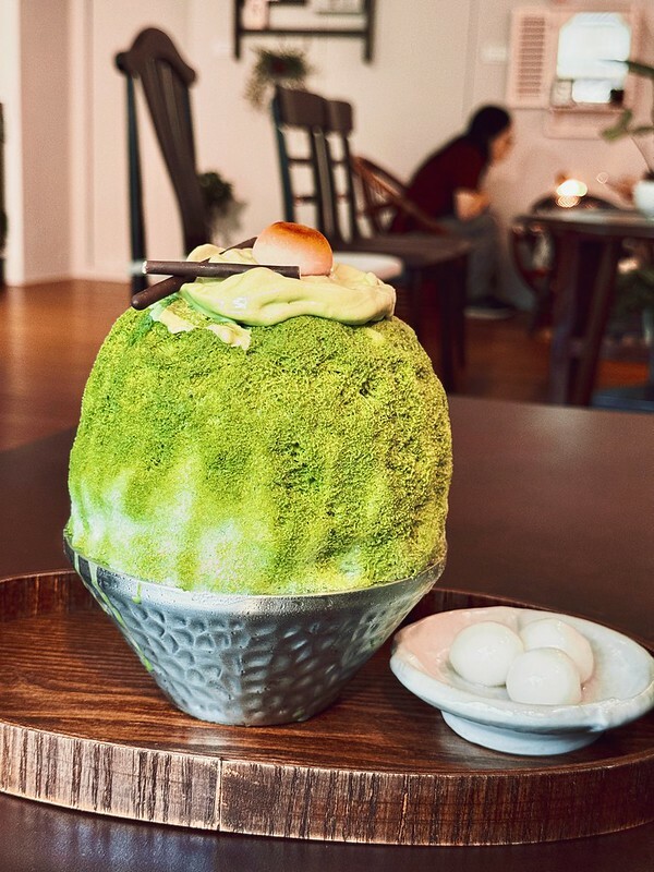 【台灣，桃園市，中壢區】秋甜kakigori ，新開幕好拍文青小店；日式刨冰、生吐司美味又好拍。（中壢冰店/中