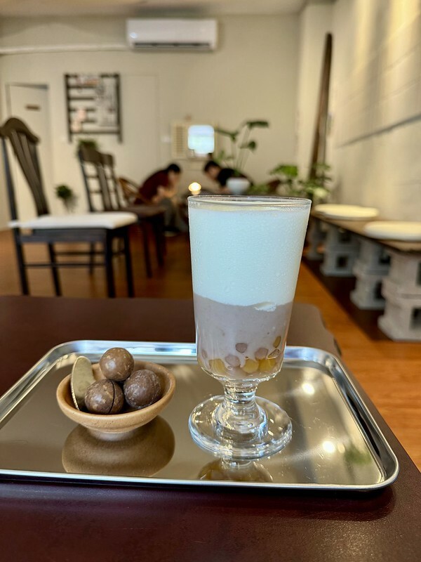 【台灣，桃園市，中壢區】秋甜kakigori ，新開幕好拍文青小店；日式刨冰、生吐司美味又好拍。（中壢冰店/中