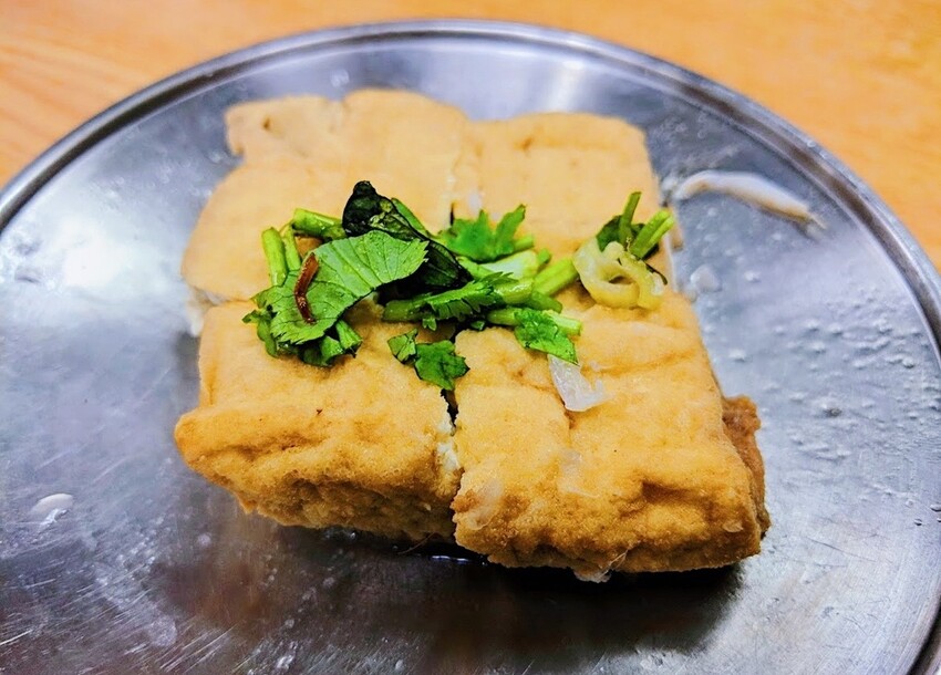 [台北小吃]士林芝山站「方媽媽小吃店」市場內的傳統乾淨又高c