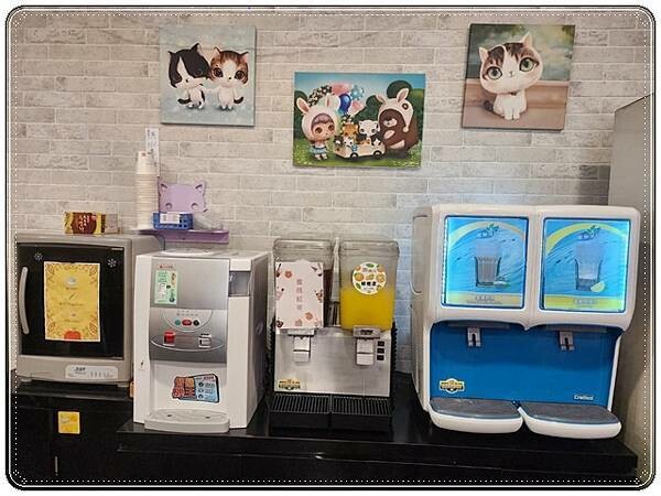 台中市沙鹿區【台中沙鹿】韓義小廚(靜宜店)☆靜宜大學商圈CP值超高的平價美食推薦☆韓式料理x義式料理x內用自助吧