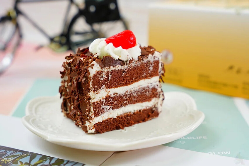 紅葉蛋糕在台中新光三越快閃店的探索，至10月30日止