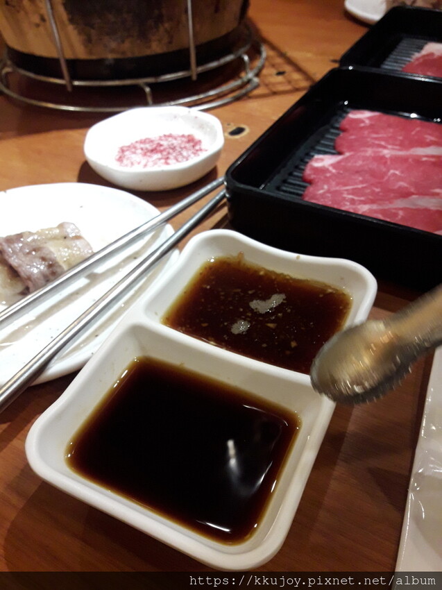 馬太郎燒肉中山店|豪華極上908套餐|品嘗22種高檔肉品|西班牙伊比利黑豬|翼板雪花牛|霜降豬頸肉|粉絲專頁按