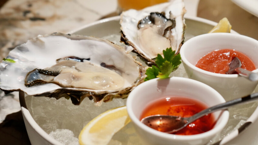 台北市信義區[台北] OXI Oyster & Wine｜信義區Live House推薦！閨密聚會超Chill餐廳首選