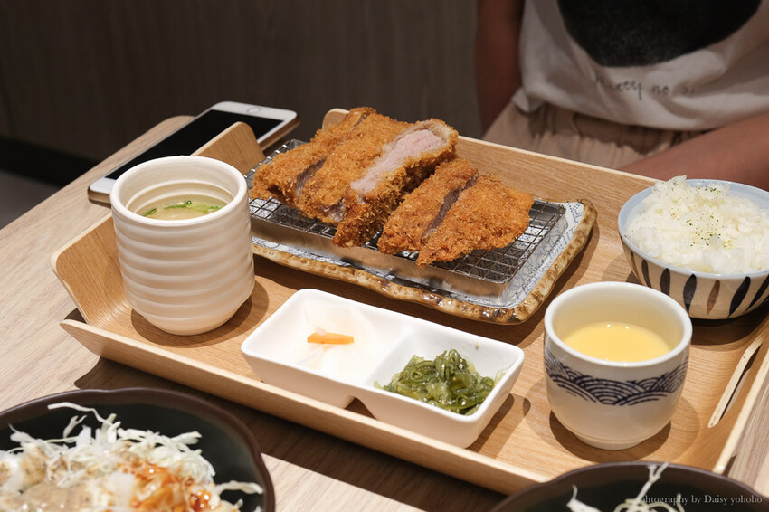 品田牧場》台中強勢回歸！平日內用第二客6折，湯、飯、高麗菜絲、飲料無限續！