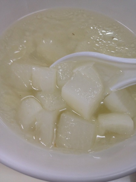 大牛牛肉麵：<小吃>大牛牛肉麵-紅燒湯頭大碗滿意~撐破肚皮也要吃