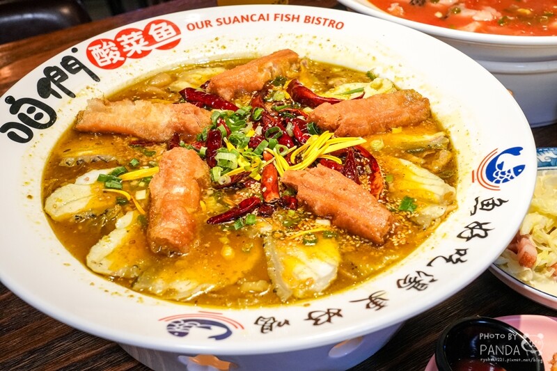 桃園中壢|咱們酸菜魚.桃園最強酸菜魚,要吃魚就吃最好的魚!壽星加碼免費再送你炸雞蛋糕!