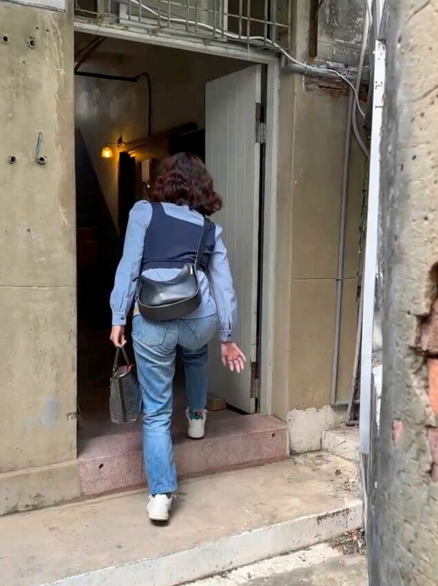 [台南中西區] 木梯喫茶店｜昭和風老宅咖啡廳｜必點法式甜薄餅、私房甜點｜台南超隱密老宅咖啡廳｜一週營業4天｜內附完整菜單 - 萍姐愛分享