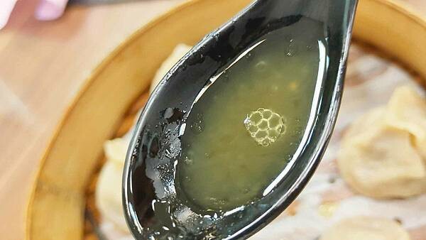 蓮記麵食館 北方麵食小吃｜小心！會爆湯汁的美味蒸餃，隱藏在板橋市政府的巷弄裡