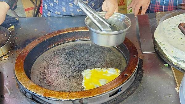 馬祖蔥油餅｜超香超酥超脆１份加蛋蔥油餅只要３５元