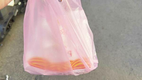 馬祖蔥油餅｜超香超酥超脆１份加蛋蔥油餅只要３５元