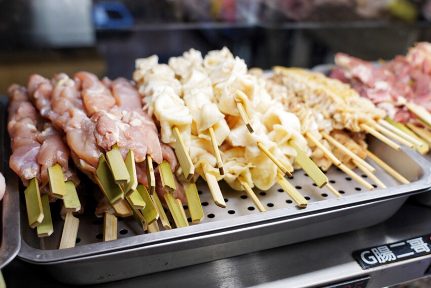 微醺串燒站｜隱藏巷弄平價居酒屋！炭火串燒25元起．基隆美食推薦 @艾瑪  吃喝玩樂札記