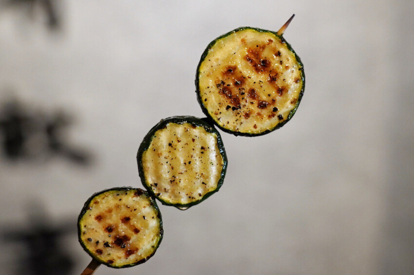 微醺串燒站｜隱藏巷弄平價居酒屋！炭火串燒25元起．基隆美食推薦 @艾瑪  吃喝玩樂札記