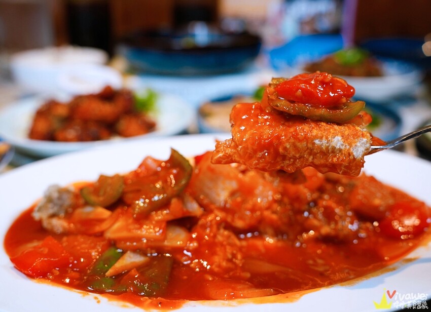 【咱們小聚食堂】懷舊復古的台式餐酒館～下飯又好吃的經典台式料理餐廳！