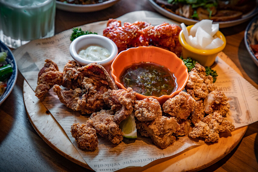 桃園市中壢區咱們小聚食堂｜時尚台式深夜食堂！台式小吃的價格，餐酒館的規格
