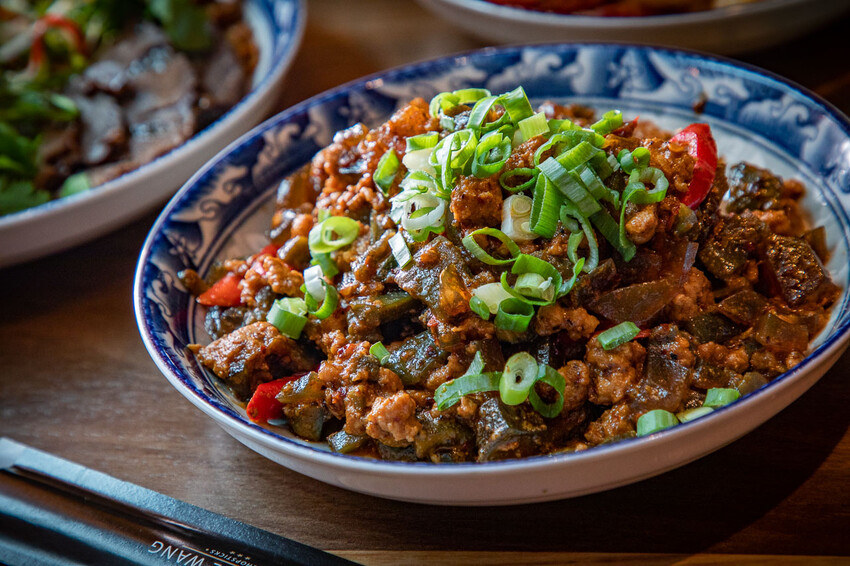 桃園市中壢區咱們小聚食堂｜時尚台式深夜食堂！台式小吃的價格，餐酒館的規格