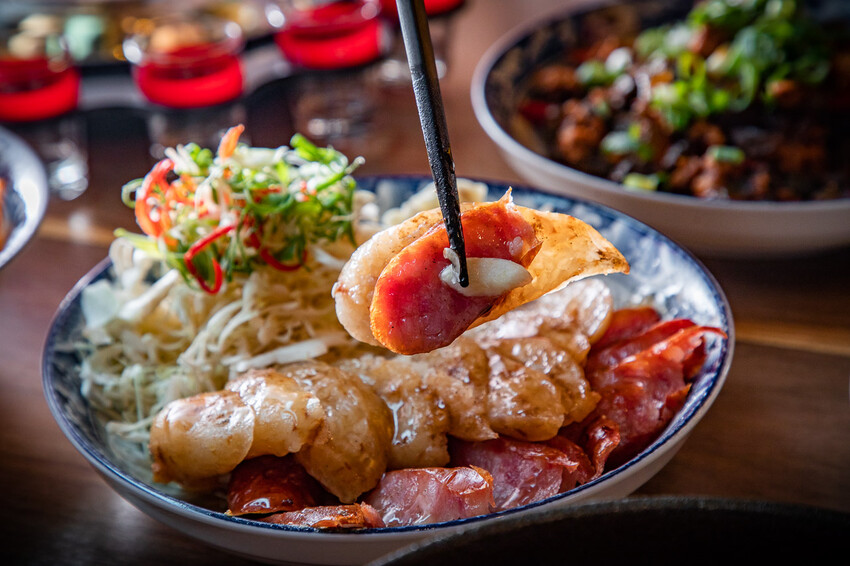 桃園市中壢區咱們小聚食堂｜時尚台式深夜食堂！台式小吃的價格，餐酒館的規格