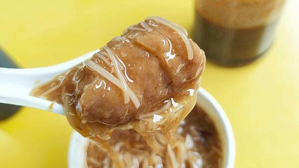 後車站六洲麵線｜台北後火車站商圈裡爆人氣的路邊攤麵線店