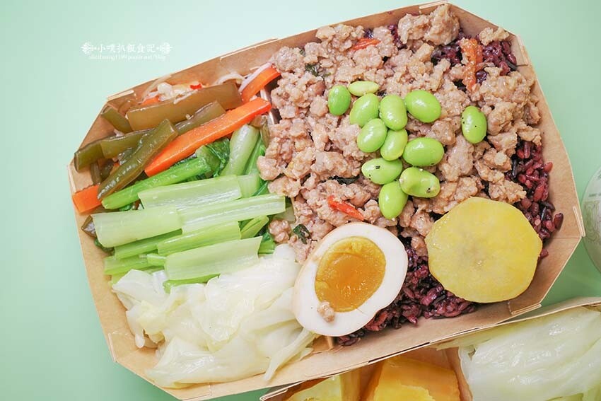 【永和美食】『筷樂食刻。健康餐廚 永和永貞門市』堅持食材原味，健康營養均衡/少油、低鹽、輕卡、無負擔/