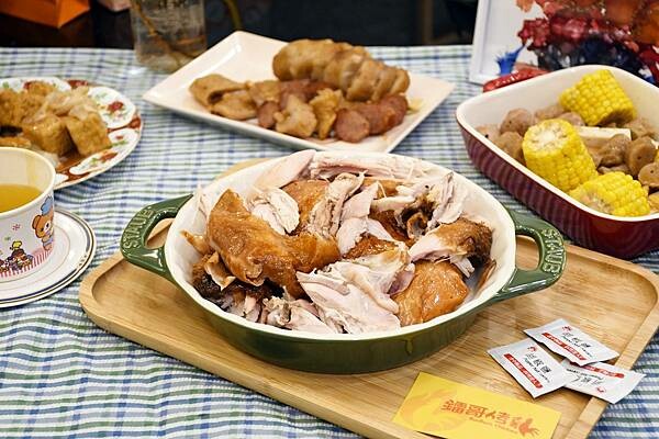 最需要天時地利人和的烤雞，在地人最不希望被分享出來的烤雞，一周只賣四天～一天還只有30隻雞的【鐳哥烤雞