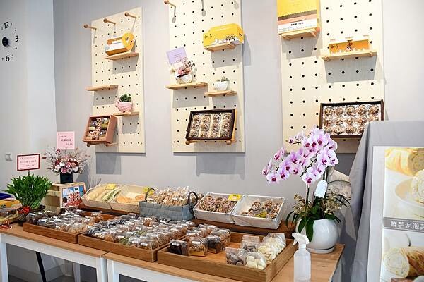 高雄伴手禮推薦【甜子烘焙】上過電視的人氣美食，銅板價格讓人吃到小時候宛如銅鑼燒蛋糕的風味！