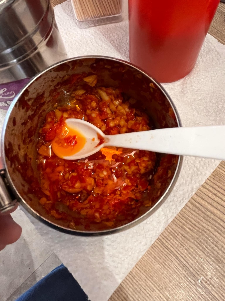 壹樓早餐縣府店,必吃脆皮蛋餅與炒泡麵,環境好餐點多樣!