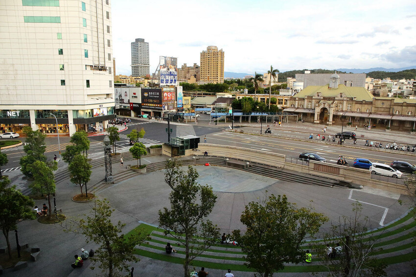 台北一位難求頂級鐵板燒<明水然・樂>插旗新竹｜網路溫度計<此