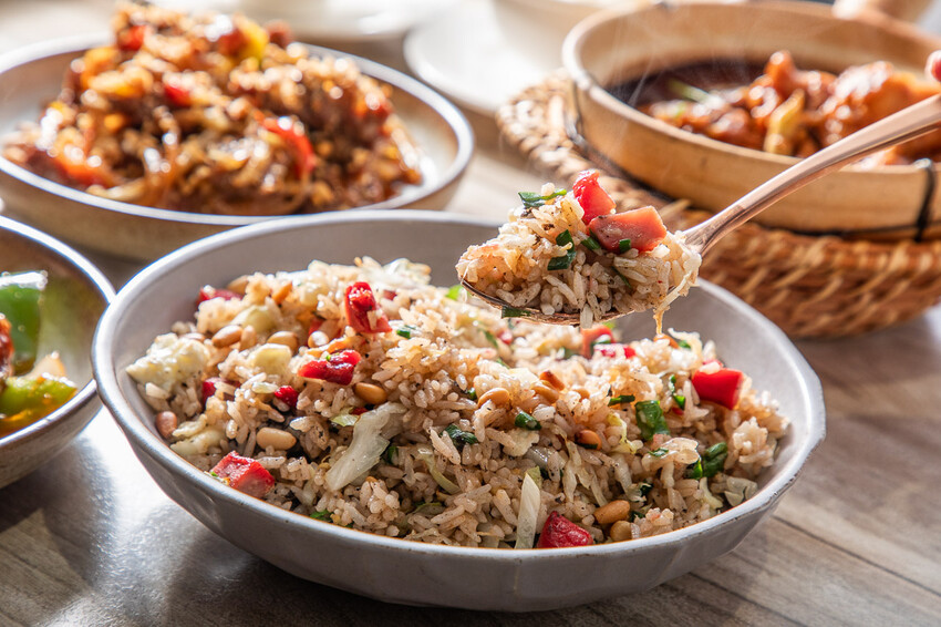 新北市中和區粵焱港式料理|不用花大錢就能吃到港式大菜!藏身夜市內低調港式料理神店