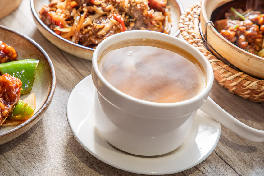 新北市中和區粵焱港式料理|不用花大錢就能吃到港式大菜!藏身夜市內低調港式料理神店