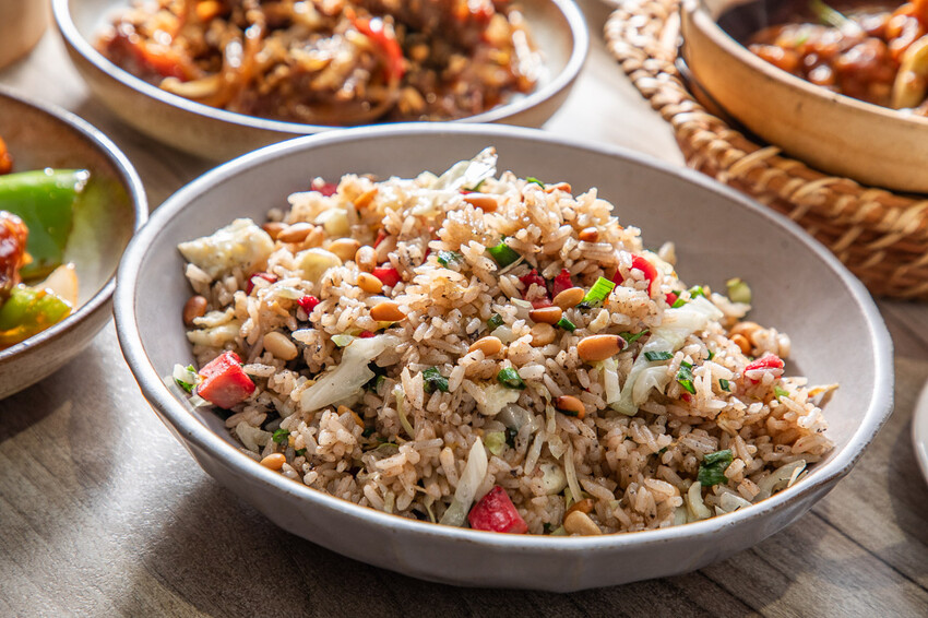 新北市中和區粵焱港式料理|不用花大錢就能吃到港式大菜!藏身夜市內低調港式料理神店