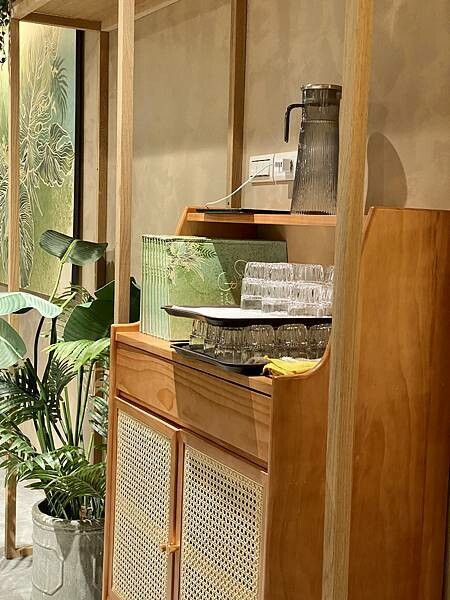 【美食】中山站｜CocoBrother椰兄PLUS店｜一個人