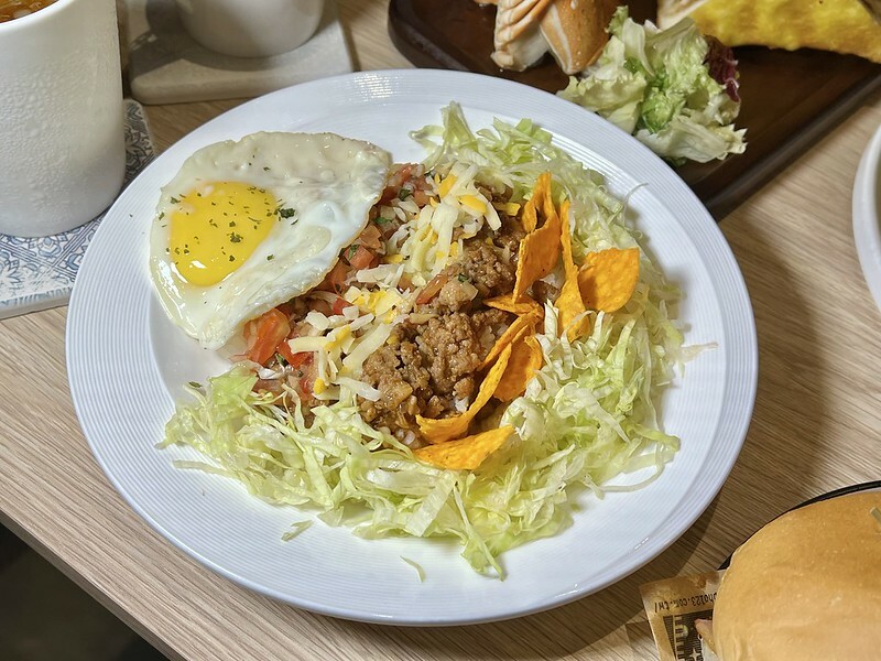+（蘆洲美食）小食聊聊Brunch～大份量早午餐、沖繩塔可飯