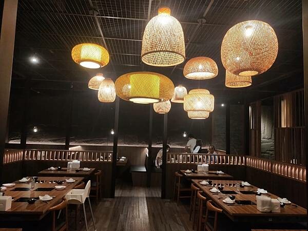 新北新店裕隆城~誠品生活館瘋一鍋B1樓~