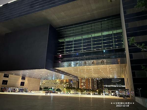 【台中。西屯區】經濟實惠、捷運旁的親民住宿.富王大飯店 FU