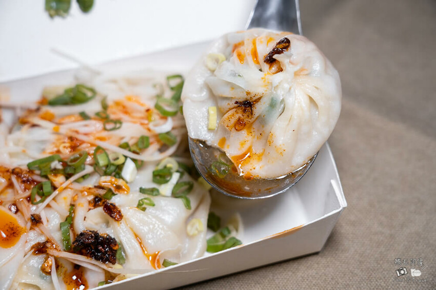 太平早餐推薦!宮太鮮小籠湯包純手工現包現蒸、皮薄餡美、美味實在