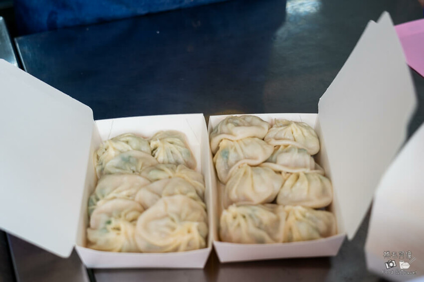 太平早餐推薦!宮太鮮小籠湯包純手工現包現蒸、皮薄餡美、美味實在