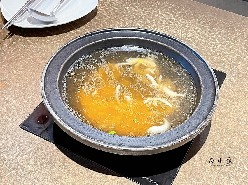 論石間鍋物 台中國美店，台中美術館火鍋吃到飽只要310元起，近30款鮮蔬 鍋料 飲品 冰淇淋無限供應 - Cyndi love’s 享食天堂